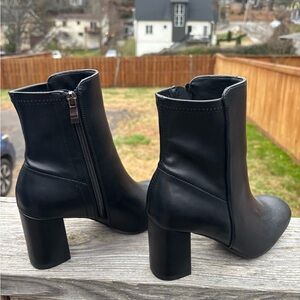 MIA black heeled boots sz 7